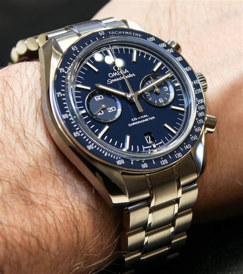 omega speedmaster leave chronograph running